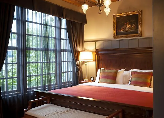 Publishing (adults Only) 3*